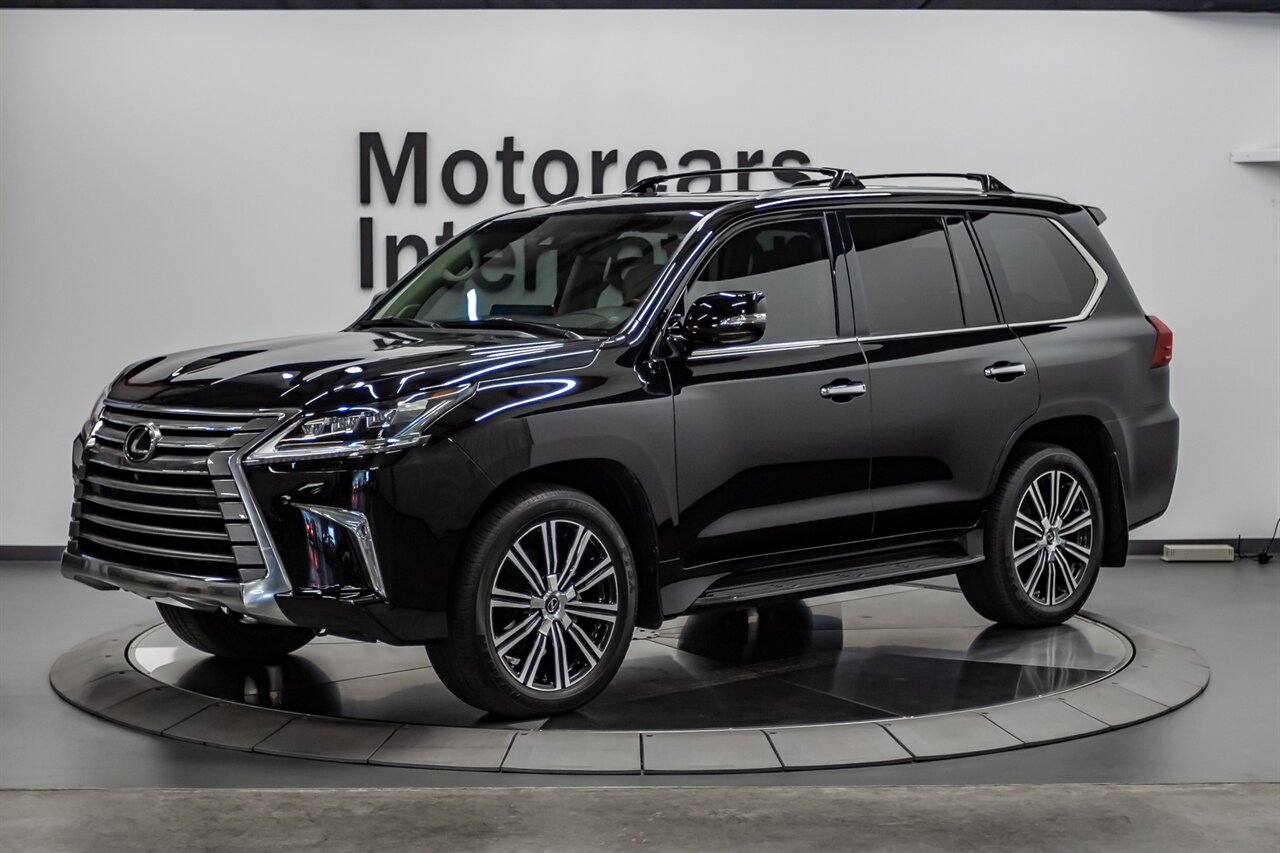 2020 Lexus LX 570 Two-Row   - Photo 1 - Springfield, MO 65802