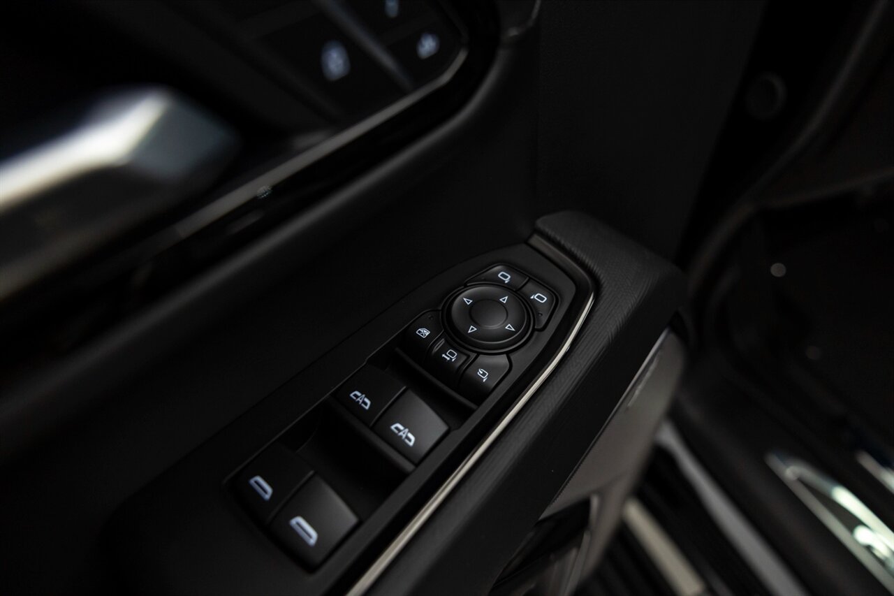 2026 GMC Sierra 2500HD AT4X - Photo 37 - Springfield, MO 65802