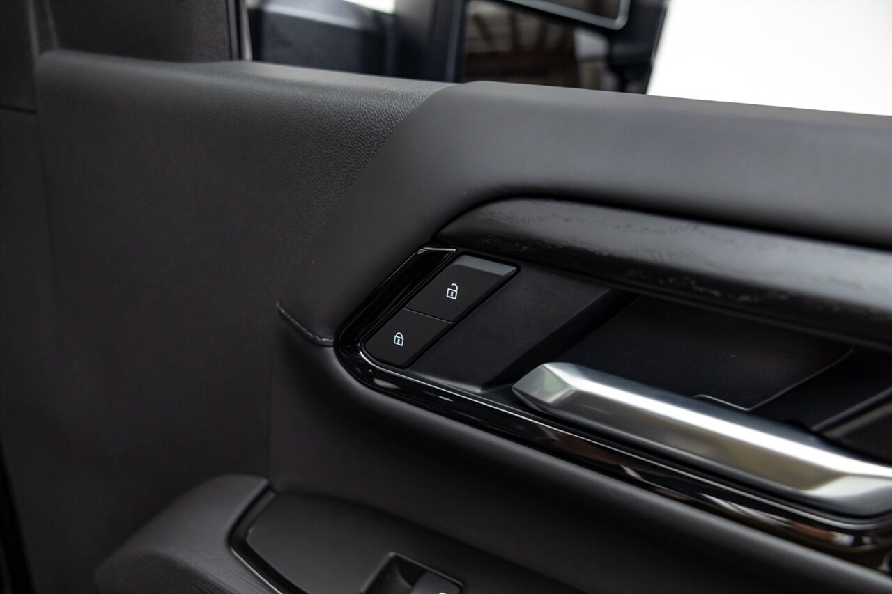 2026 GMC Sierra 2500HD AT4X - Photo 49 - Springfield, MO 65802