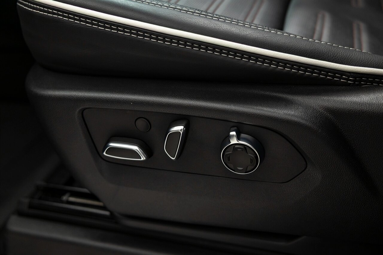 2026 GMC Sierra 2500HD AT4X - Photo 39 - Springfield, MO 65802