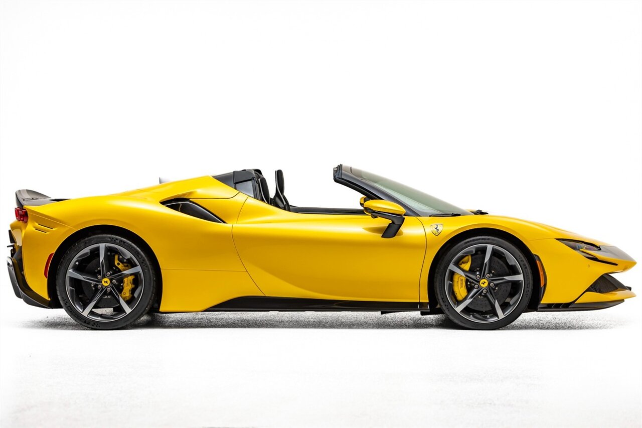 2023 Ferrari SF90 Spider   - Photo 17 - Springfield, MO 65802