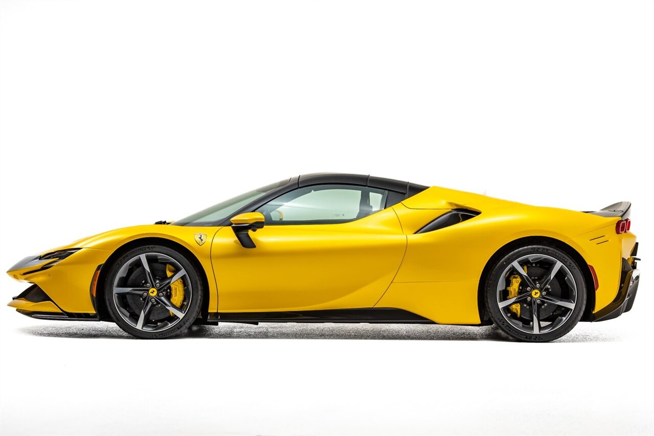 2023 Ferrari SF90 Spider   - Photo 4 - Springfield, MO 65802