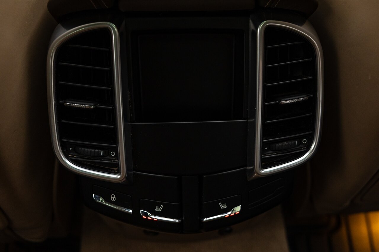 2014 Porsche Cayenne S Hybrid   - Photo 52 - Springfield, MO 65802