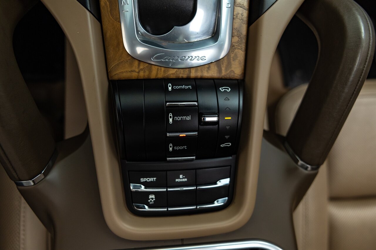 2014 Porsche Cayenne S Hybrid   - Photo 30 - Springfield, MO 65802