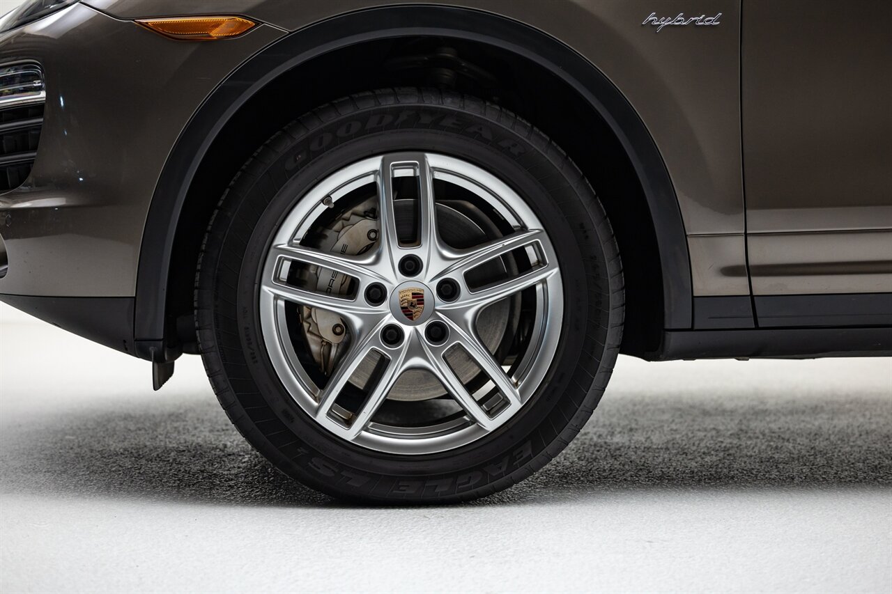 2014 Porsche Cayenne S Hybrid   - Photo 16 - Springfield, MO 65802