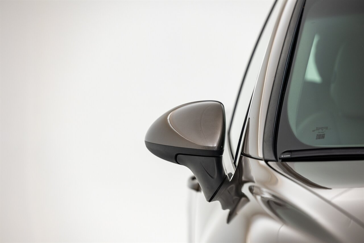 2014 Porsche Cayenne S Hybrid   - Photo 5 - Springfield, MO 65802