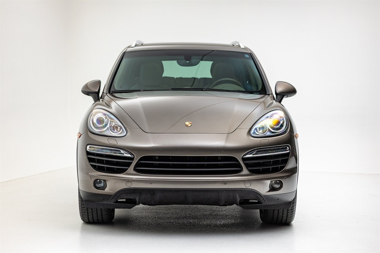 2014 Porsche Cayenne S Hybrid   - Photo 3 - Springfield, MO 65802