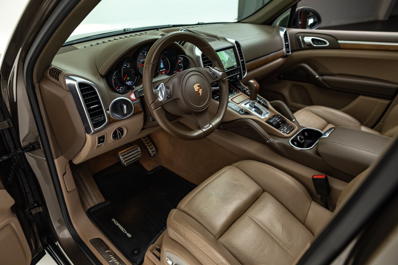 2014 Porsche Cayenne S Hybrid   - Photo 25 - Springfield, MO 65802