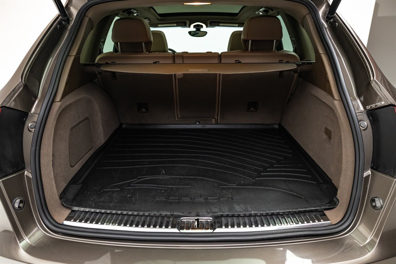 2014 Porsche Cayenne S Hybrid   - Photo 62 - Springfield, MO 65802