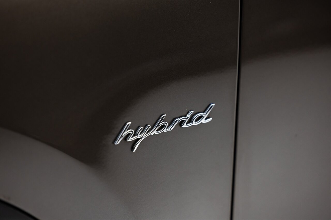 2014 Porsche Cayenne S Hybrid   - Photo 17 - Springfield, MO 65802