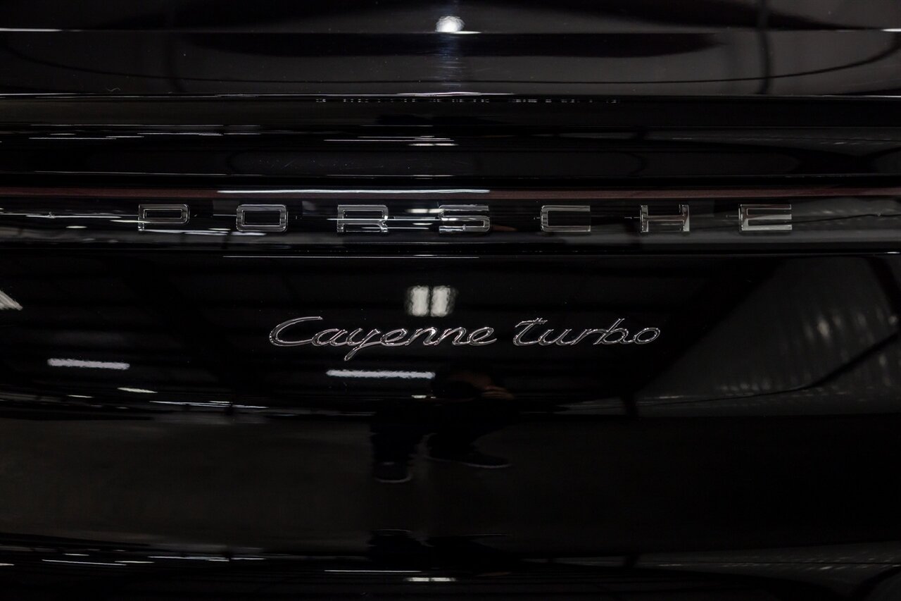 2020 Porsche Cayenne Turbo Coupe   - Photo 23 - Springfield, MO 65802