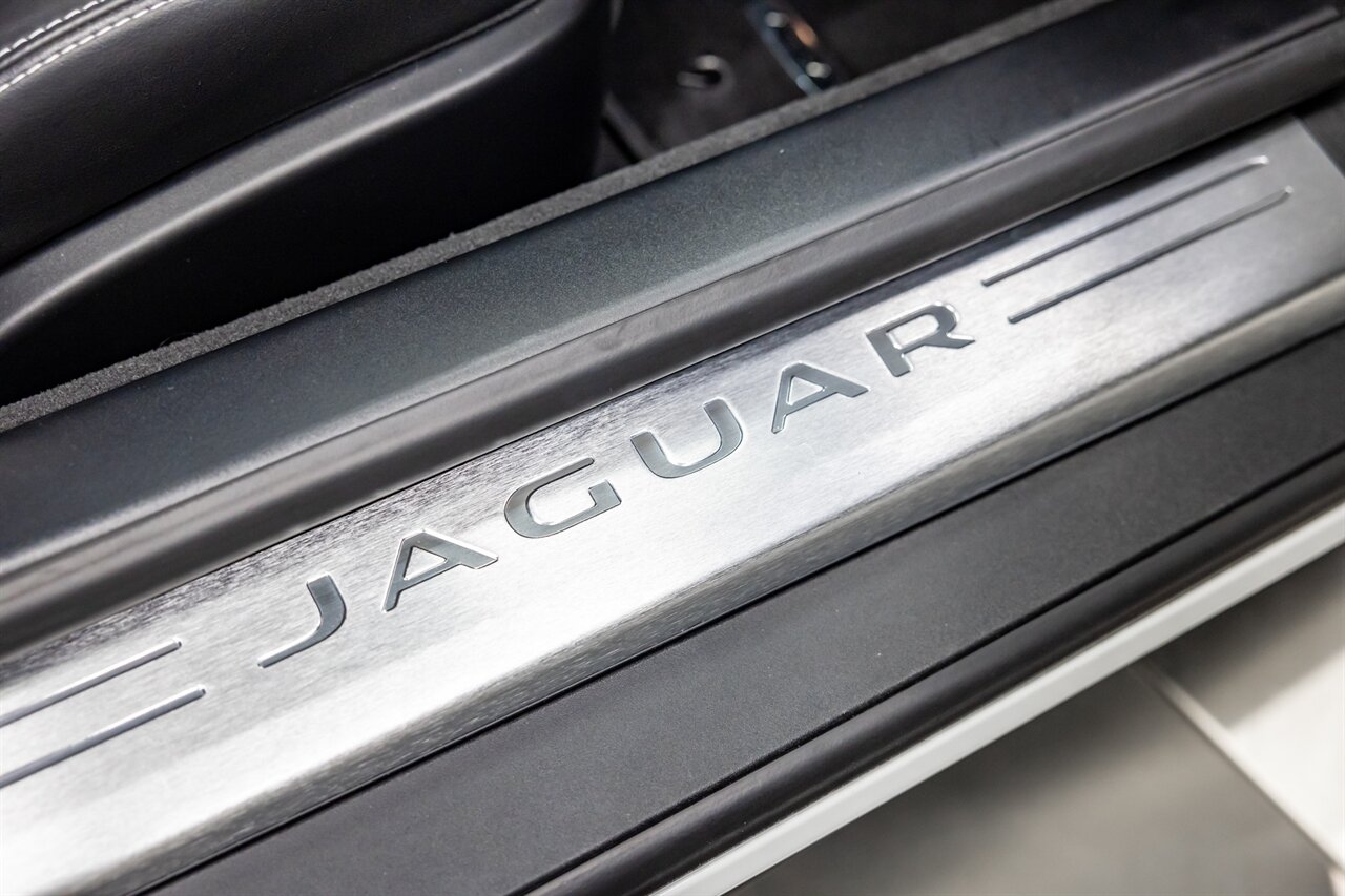 2015 Jaguar F-TYPE R   - Photo 37 - Springfield, MO 65802
