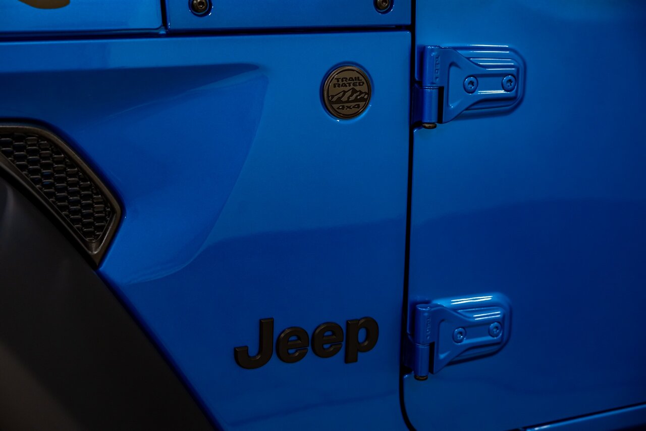 2023 Jeep Wrangler Unlimited Sport S   - Photo 17 - Springfield, MO 65802