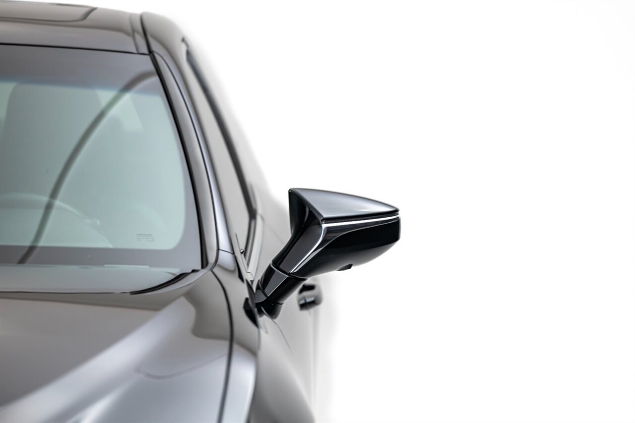 2020 Lexus ES 300h Luxury   - Photo 8 - Springfield, MO 65802