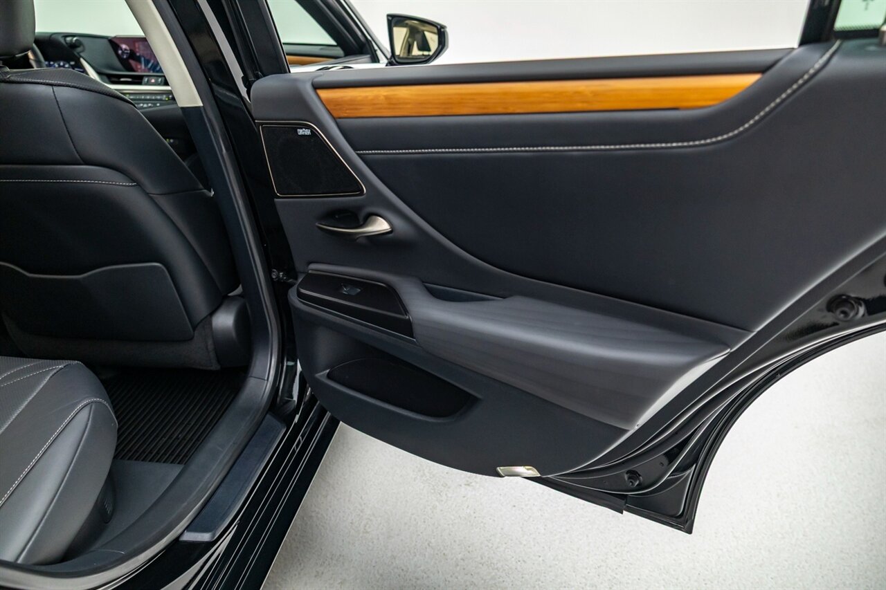 2020 Lexus ES 300h Luxury   - Photo 48 - Springfield, MO 65802