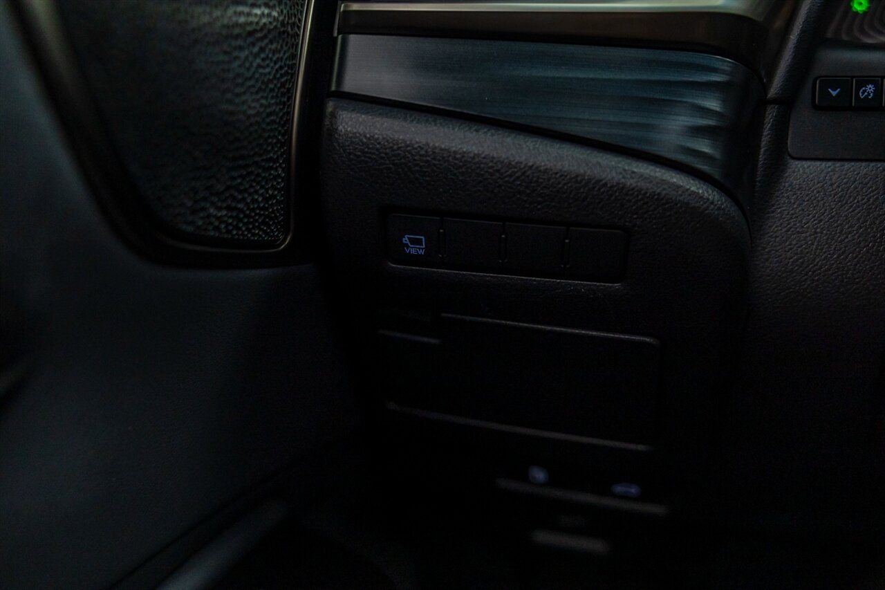 2020 Lexus ES 300h Luxury   - Photo 58 - Springfield, MO 65802