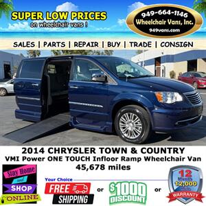 2014 Chrysler Town and Country Touring-L Wheelchair Van Minivan