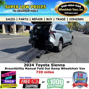 2024 Toyota Sienna LE Wheelchair Van - Photo 2 - Laguna Hills, CA 92653