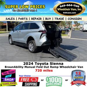 2024 Toyota Sienna LE Wheelchair Van - Photo 4 - Laguna Hills, CA 92653