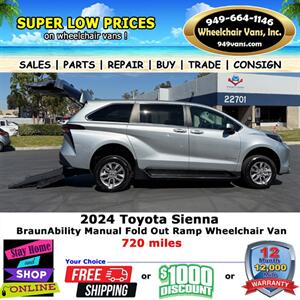 2024 Toyota Sienna LE Wheelchair Van - Photo 3 - Laguna Hills, CA 92653