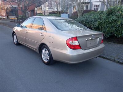 2002 Toyota Camry LE - Photo 4 - Kirkland, WA 98033
