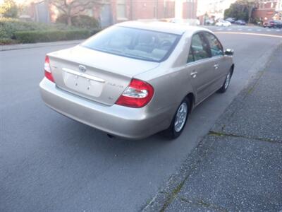 2002 Toyota Camry LE - Photo 2 - Kirkland, WA 98033