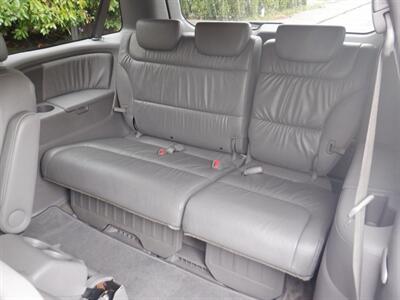 2010 Honda Odyssey EX-L   - Photo 10 - Kirkland, WA 98033