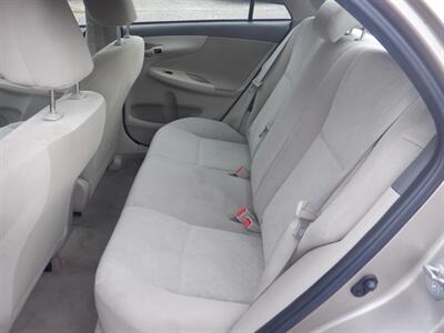 2009 Toyota Corolla LE - Photo 9 - Kirkland, WA 98033
