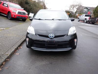 2014 Toyota Prius Three   - Photo 8 - Kirkland, WA 98033