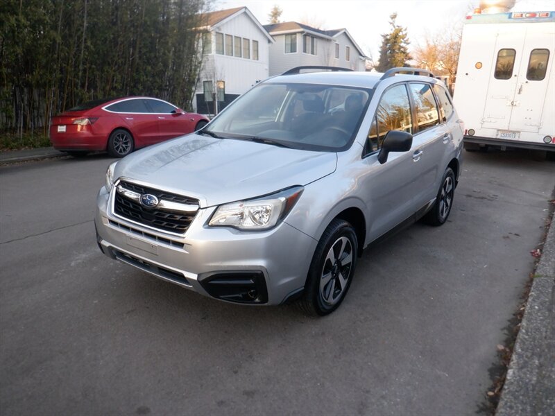 2017 Subaru Forester 2.5i AWD   - Photo 1 - Kirkland, WA 98033