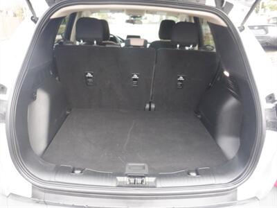 2020 Ford Escape SE   - Photo 11 - Kirkland, WA 98033