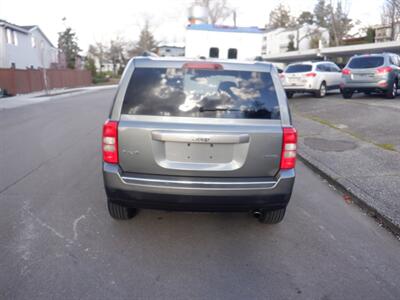 2012 Jeep Patriot Limited   - Photo 4 - Kirkland, WA 98033