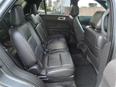 2014 Ford Explorer   - Photo 13 - Kirkland, WA 98033