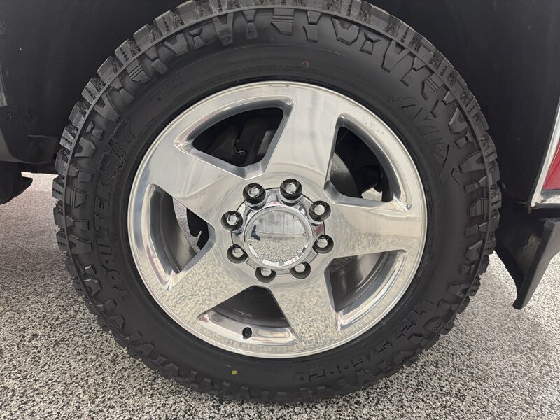 2017 Chevrolet Silverado 2500HD Work Truck   - Photo 22 - Rochelle, IL 61068