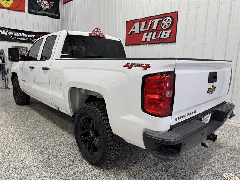 2018 Chevrolet Silverado 1500 Work Truck - Photo 17 - Rochelle, IL 61068