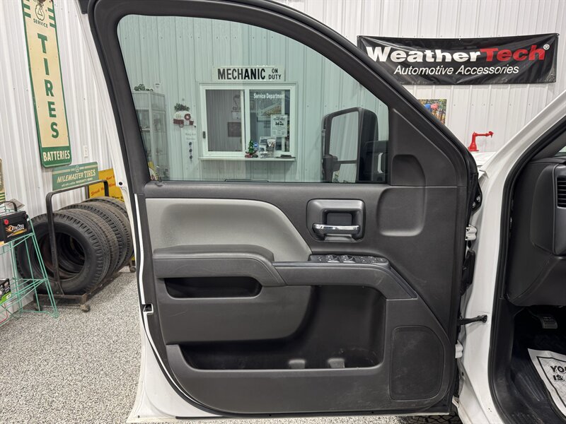 2018 Chevrolet Silverado 1500 Work Truck - Photo 24 - Rochelle, IL 61068