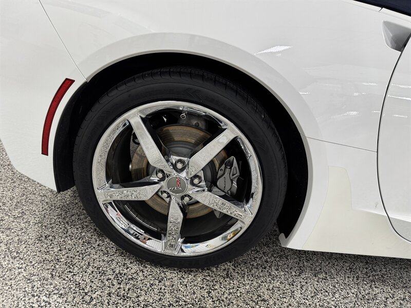 2014 Chevrolet Corvette Stingray - Photo 31 - Rochelle, IL 61068