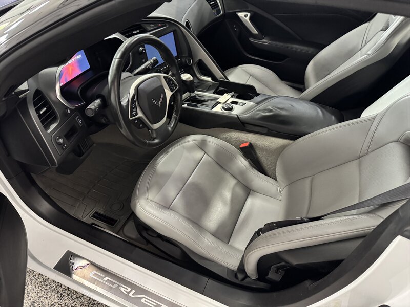 2014 Chevrolet Corvette Stingray - Photo 13 - Rochelle, IL 61068