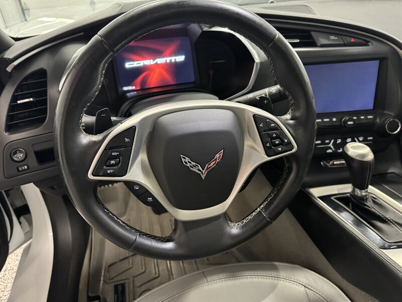 2014 Chevrolet Corvette Stingray - Photo 15 - Rochelle, IL 61068