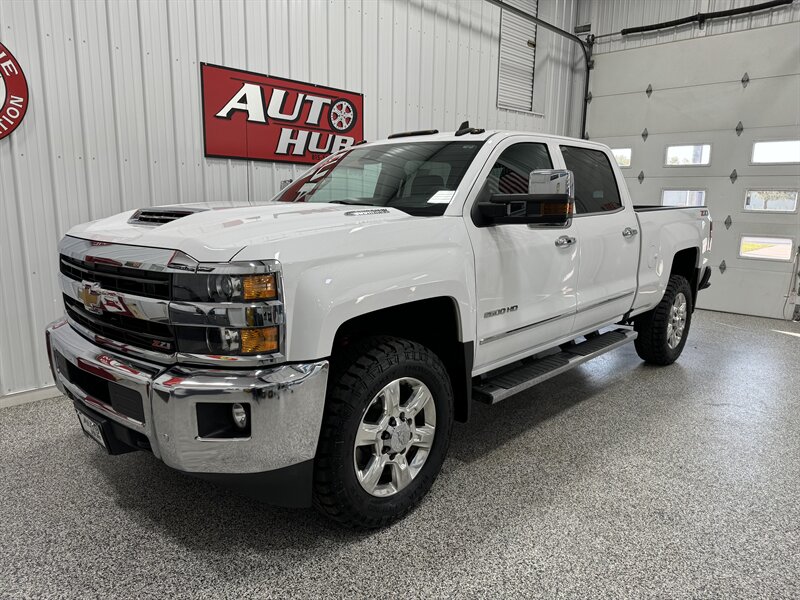 2018 Chevrolet Silverado 2500 LTZ   - Photo 1 - Rochelle, IL 61068