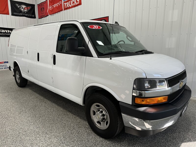 2020 Chevrolet Express 3500   - Photo 6 - Rochelle, IL 61068