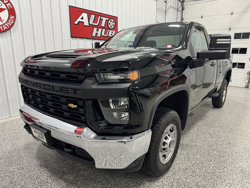 2020 Chevrolet Silverado 2500 Work Truck   - Photo 2 - Rochelle, IL 61068