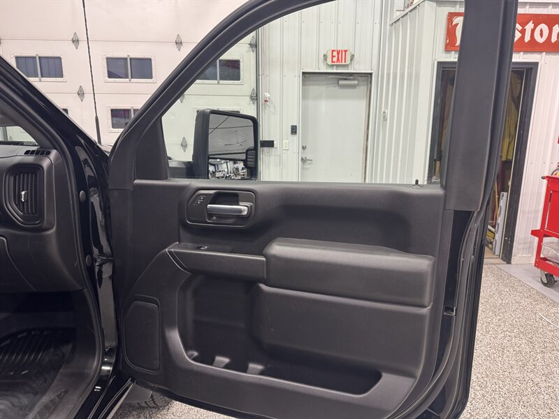 2020 Chevrolet Silverado 2500 Work Truck   - Photo 18 - Rochelle, IL 61068