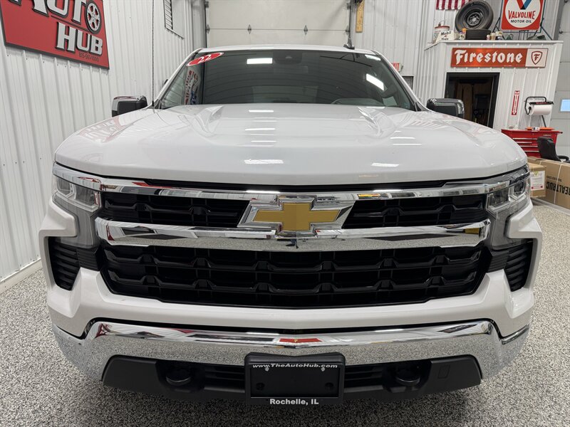 2022 Chevrolet Silverado 1500 LT - Photo 16 - Rochelle, IL 61068