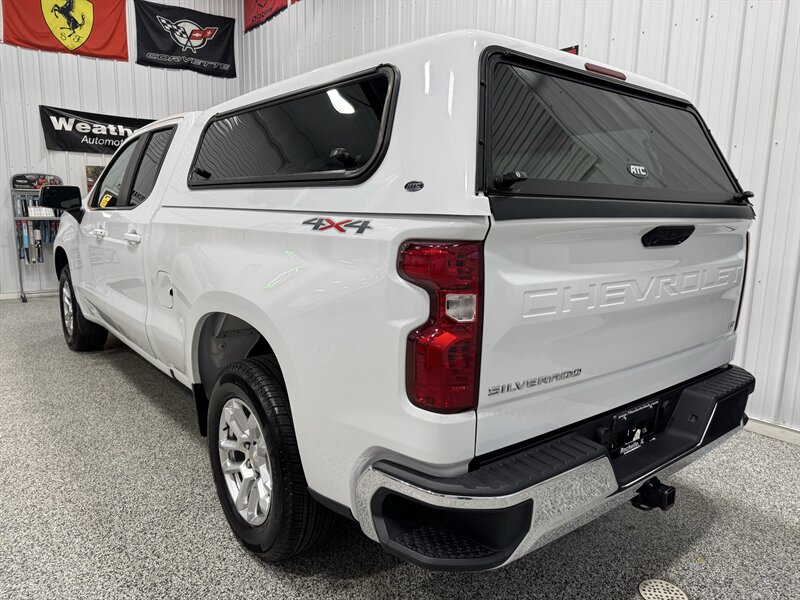 2022 Chevrolet Silverado 1500 LT - Photo 17 - Rochelle, IL 61068
