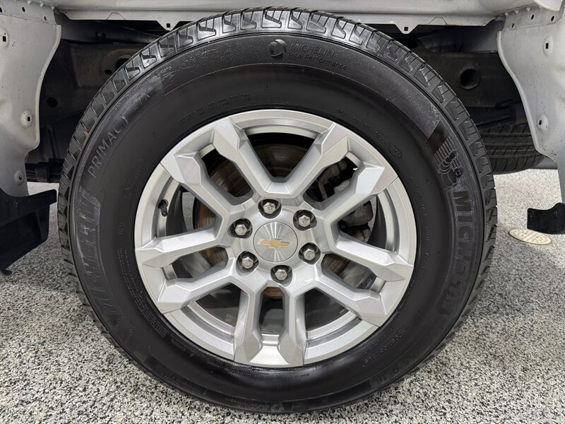 2022 Chevrolet Silverado 1500 LT - Photo 20 - Rochelle, IL 61068