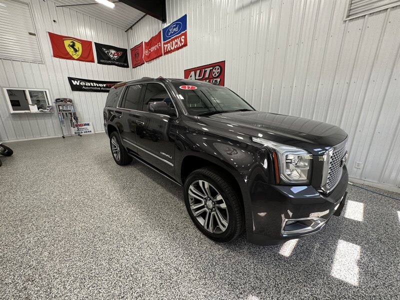 2017 GMC Yukon Denali   - Photo 11 - Rochelle, IL 61068