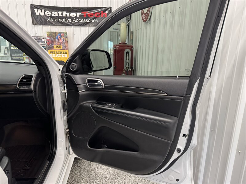 2020 Jeep Grand Cherokee Limited X   - Photo 33 - Rochelle, IL 61068
