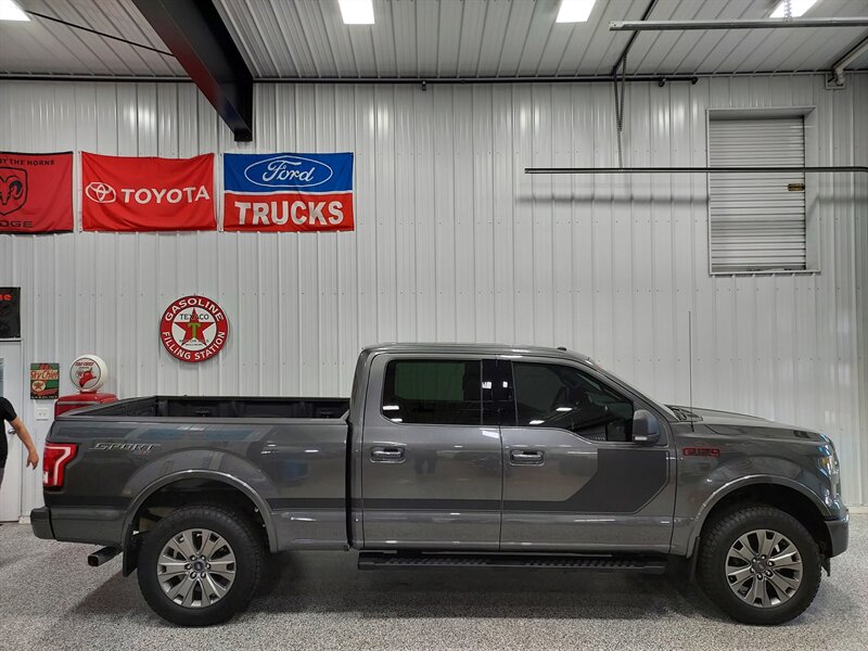 2017 Ford F-150 XLT Sport   - Photo 1 - Rochelle, IL 61068