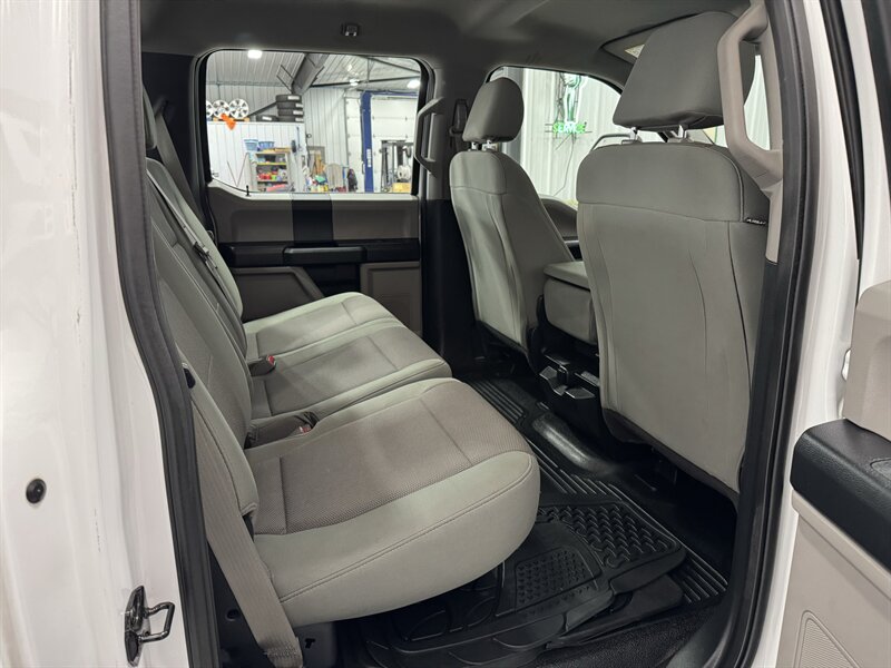 2017 Ford F-250 Super Duty XL - Photo 16 - Rochelle, IL 61068